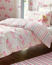 Load image into Gallery viewer, Flamingo Printed Duvet Cover Bed Set