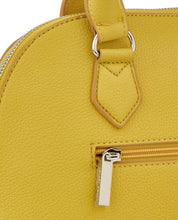 Load image into Gallery viewer, Saffron Medium Kettle Bag
