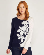 Load image into Gallery viewer, Intarsia Flower Sweater
