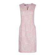 Load image into Gallery viewer, Sleeveless Chelsea Mono Shift Dress
